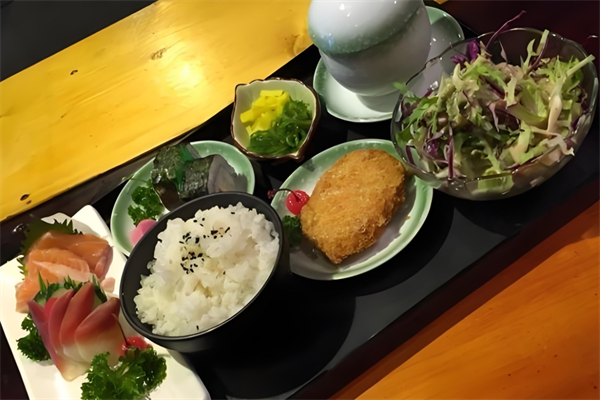 寻味先生日式简餐