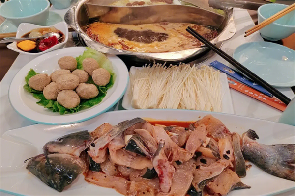 鱼之府火锅
