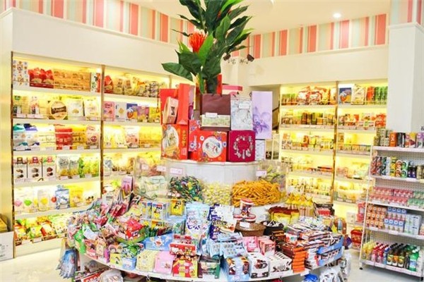 零食新派休闲食品加盟电话是多少？开启财富之旅