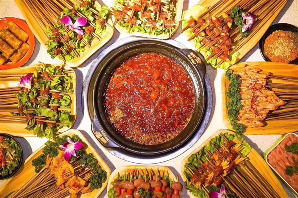 唐师兄串串香火锅