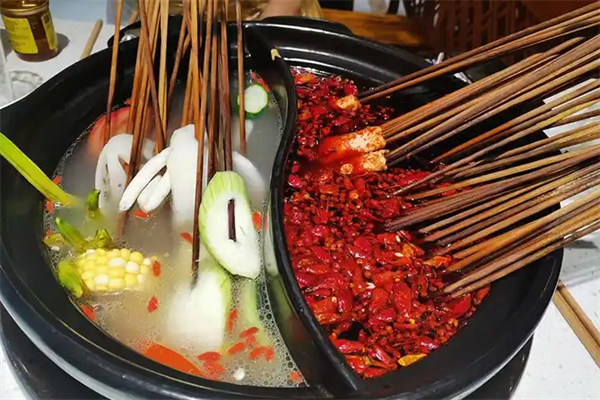 唐师兄串串香火锅