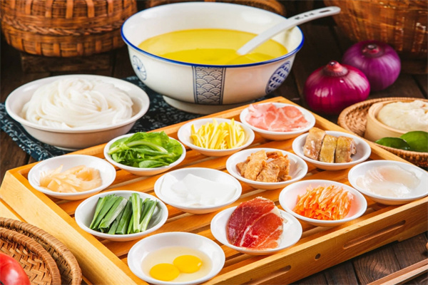 吃来吃去云南米线