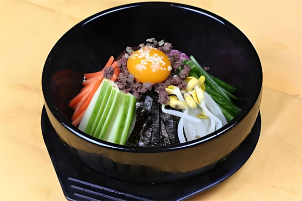 诚吉石韩石锅拌饭