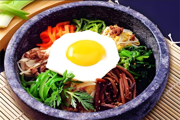 部落烤肉石锅拌饭