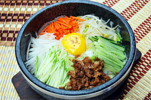 金达莱石锅拌饭