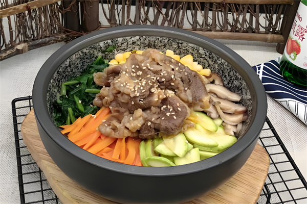 金三顺石锅拌饭