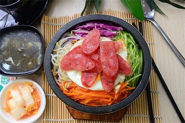 善石石锅拌饭