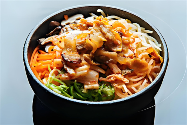 金三顺石锅拌饭