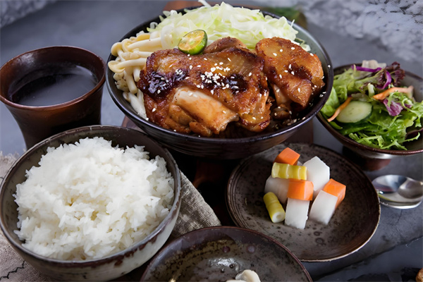 砧牛和牛烤肉饭