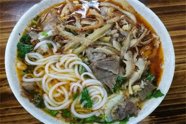 苗家羊肉粉