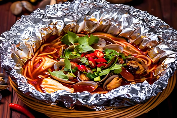 小鱻锡纸花甲米线 小鱻锡纸花甲米线