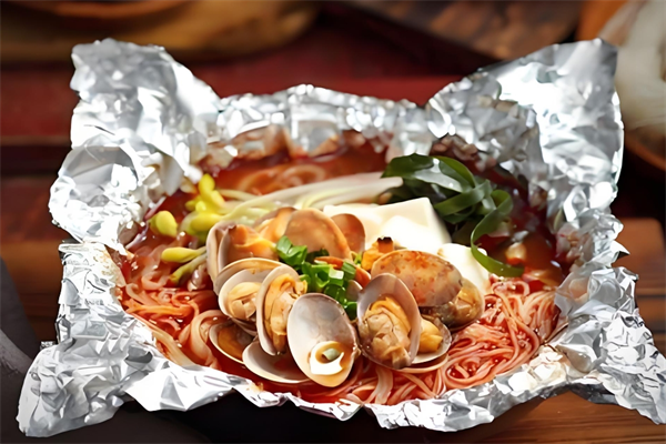 小鱻锡纸花甲米线 小鱻锡纸花甲米线