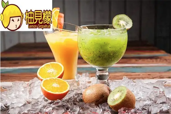 柚见檬鲜果奶茶