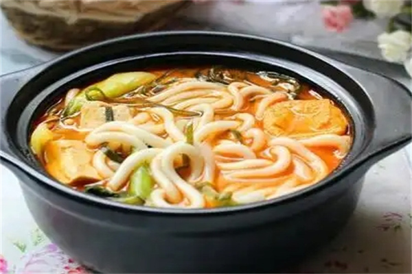 姊妹俩土豆粉