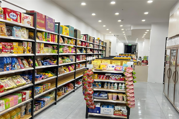 每天来便利店