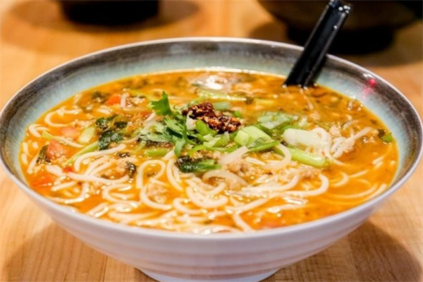 朕有料四鲜米线