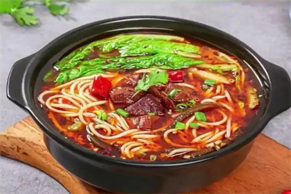 张五银肉酱米线
