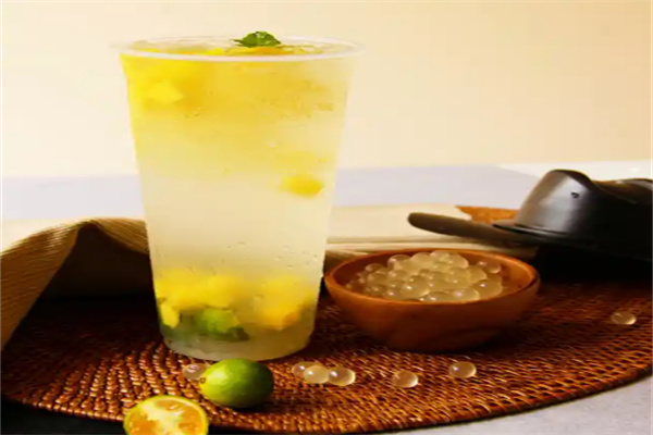 快乐青柠奶茶
