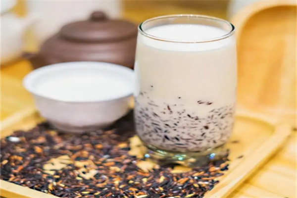 欧咪客奶茶