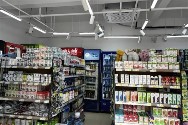 心馨便利店