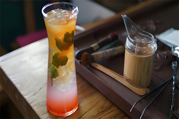 鹰冠奶茶