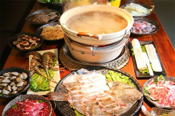 粤式打边炉火锅 粤式打边炉火锅