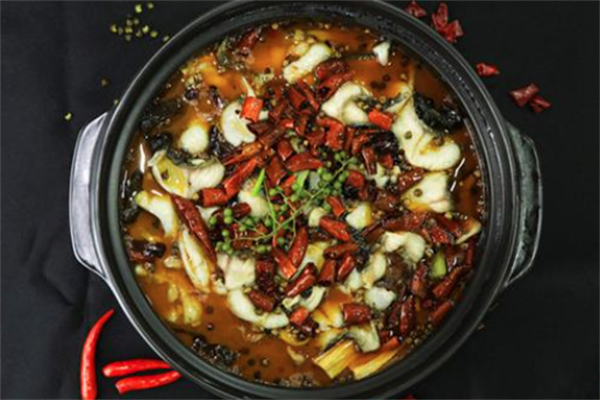 拾锅百味酸菜鱼火锅