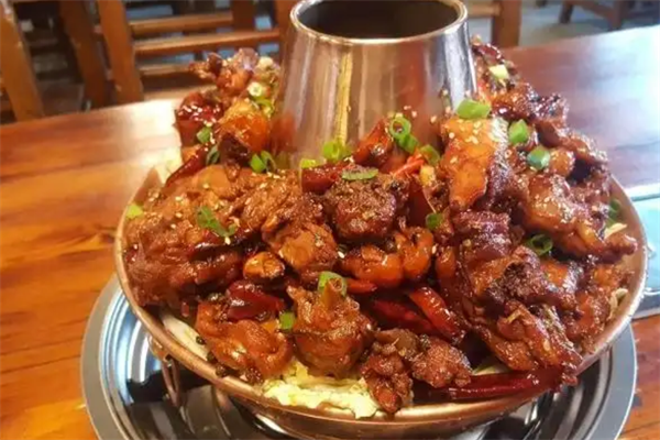 鸡上树沧州火锅鸡