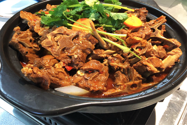 八道湾羊蝎子火锅