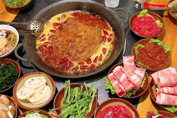 龙腾万里火锅