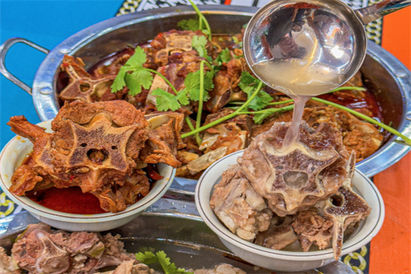 彭记羊肉羊蝎子火锅