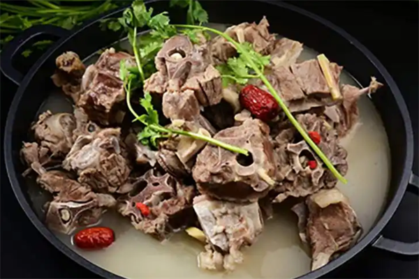 鲜羊居羊蝎子火锅热气涮羊肉