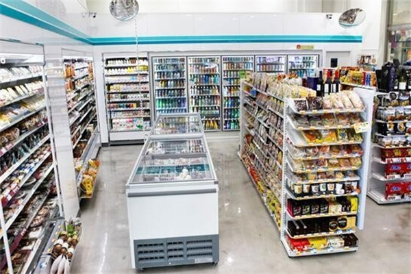 友利玛特便利店 友利玛特便利店