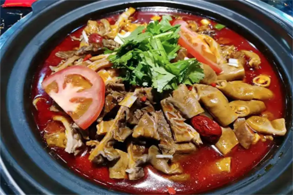 牛炖筋头巴脑火锅