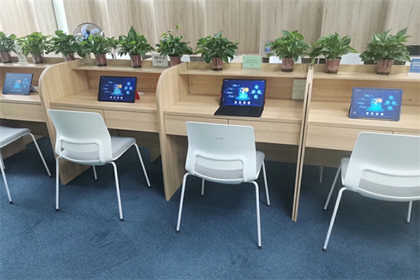 惟而林AI智能自习室
