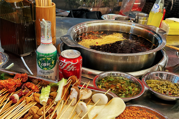 川娃子串串香火锅 川娃子串串香火锅