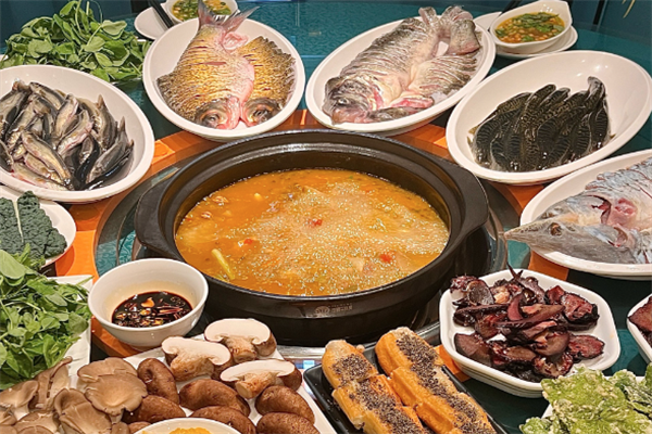 抓鱼吃火锅