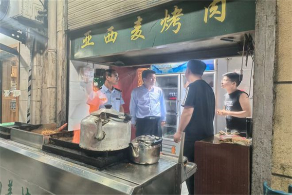 亚西麦烤肉美食城