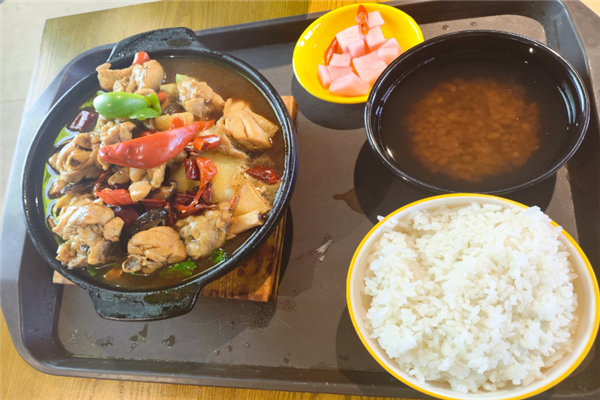 云记黄焖鸡加盟