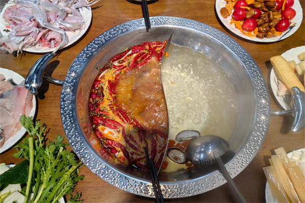 重庆鱼美佳火锅
