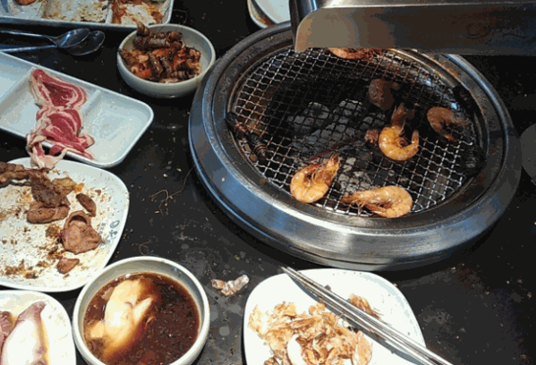 炙善炭火烤肉自助 炙善炭火烤肉自助