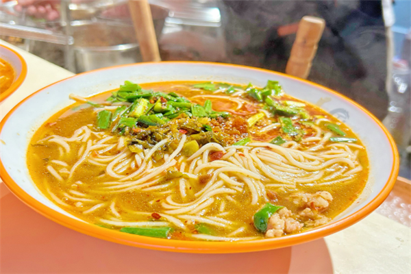 老昆明小锅米线加盟