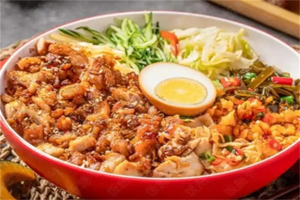 肴可及脆皮鸡烤肉饭