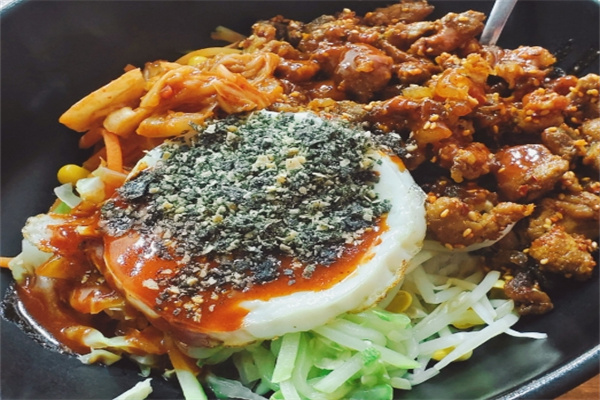 巧媳妇新奥尔良烤肉拌饭