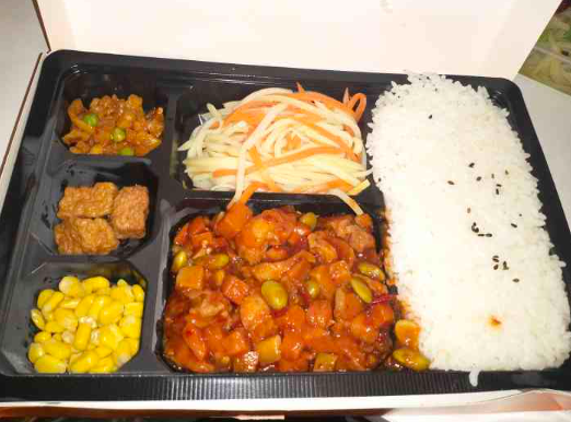 饿熊便当
