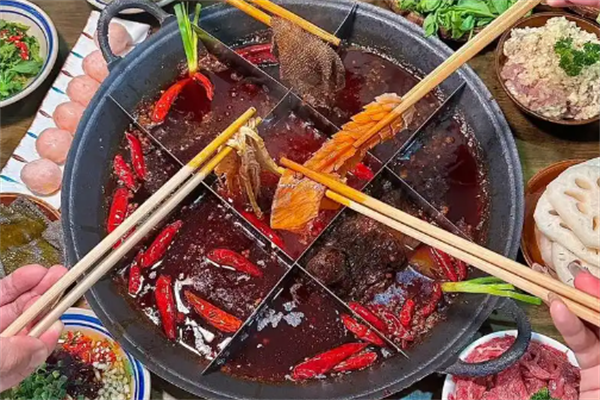 九格老茶火锅