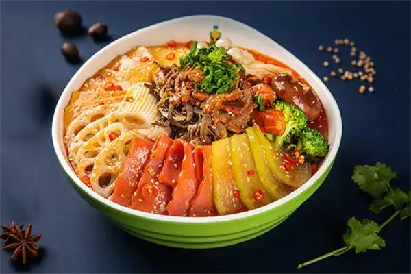 来桶干拌冒菜