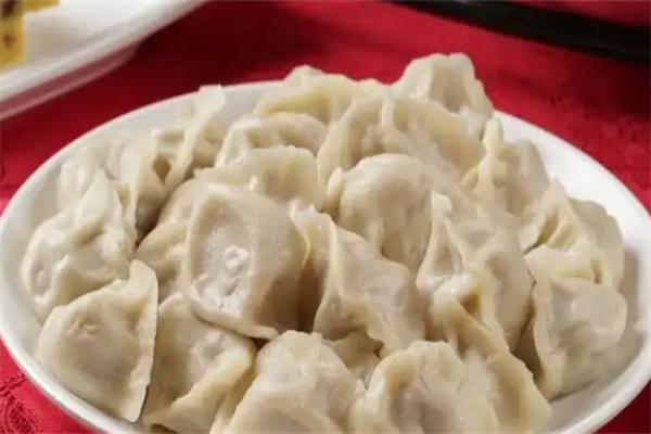 云记现包饺子
