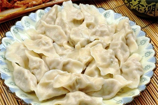 四海春手工水饺