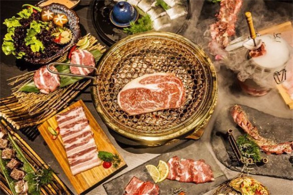 马路边边烤肉 马路边边烤肉